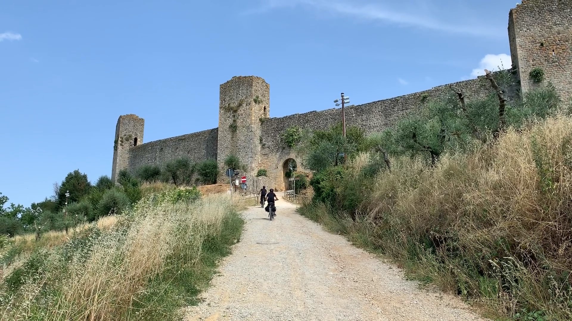 Via Francigena e-bike tour - Monteriggioni challange